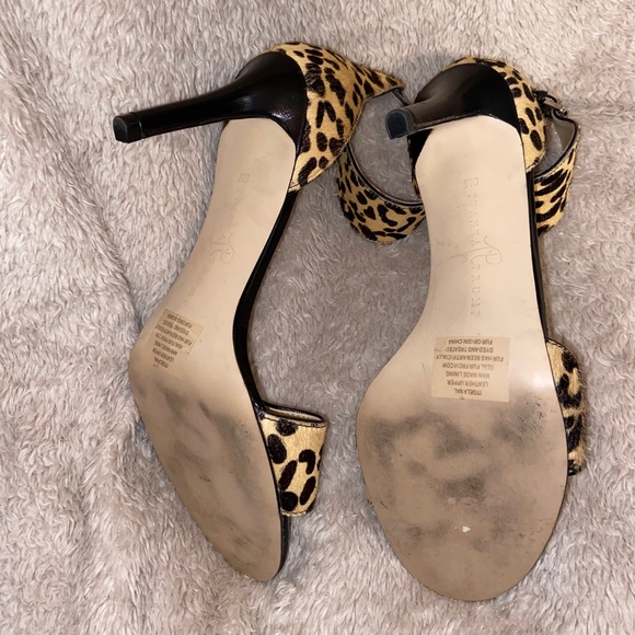 Cheetah heels - Picture 5 of 6